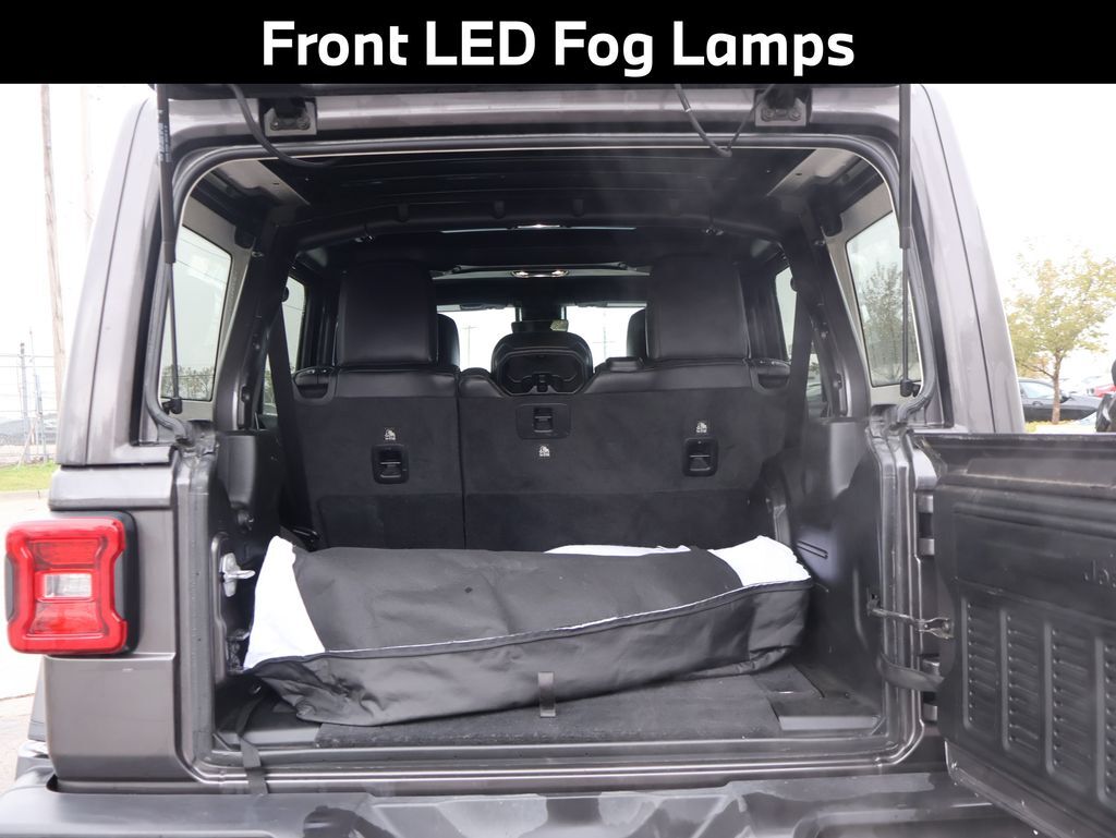 2021 Jeep Wrangler Unlimited Sahara Altitude