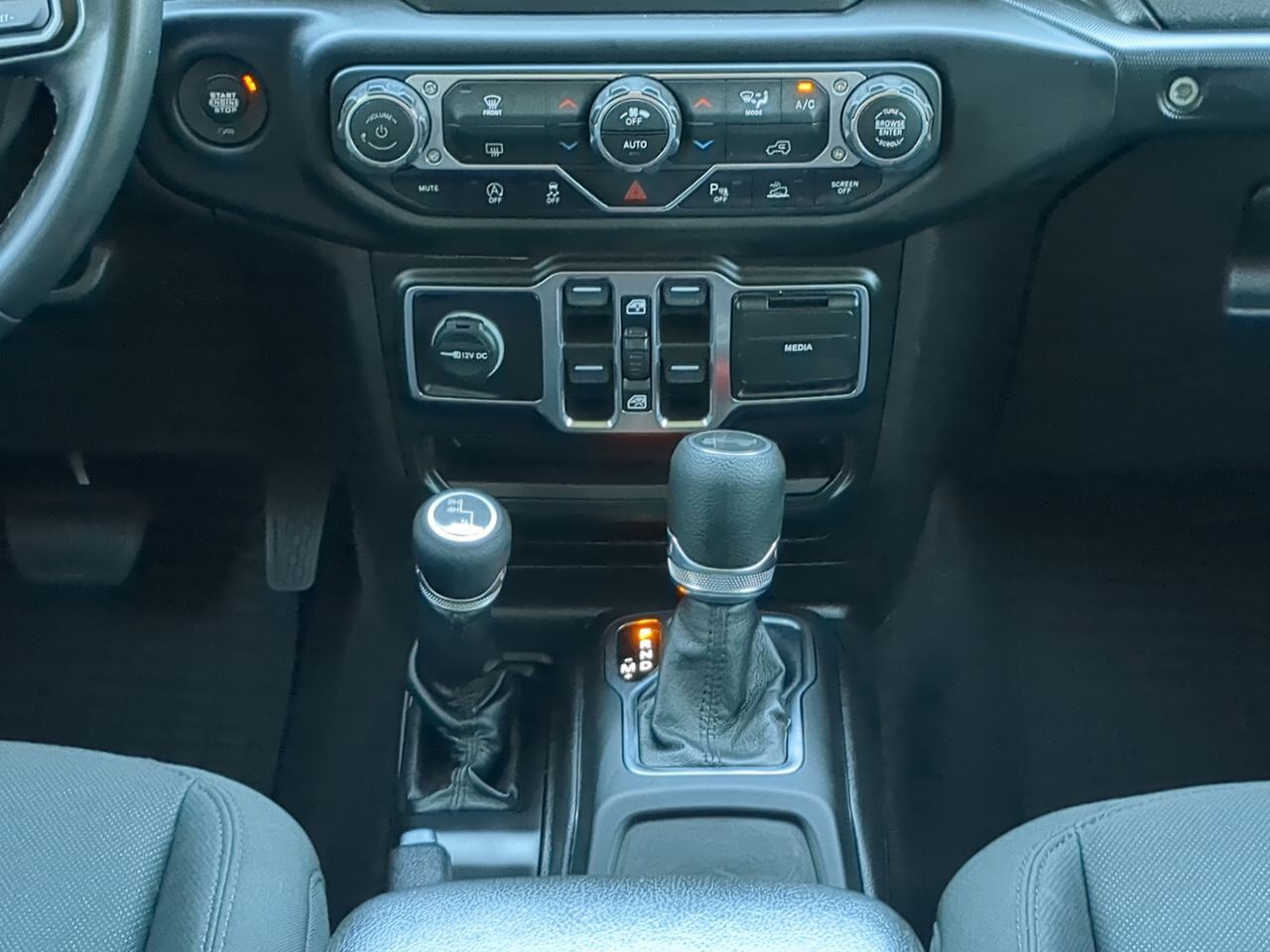 2021 Jeep Wrangler Unlimited Sport Altitude Appleton WI
