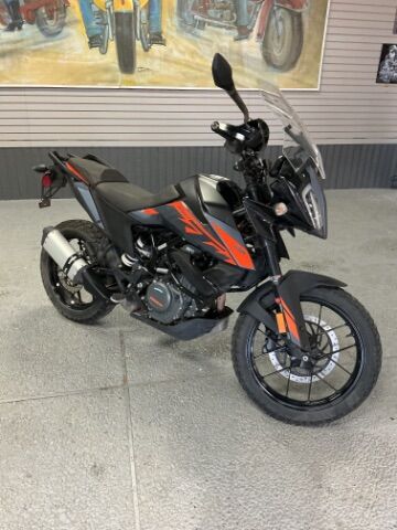 2021 KTM 390 ADV