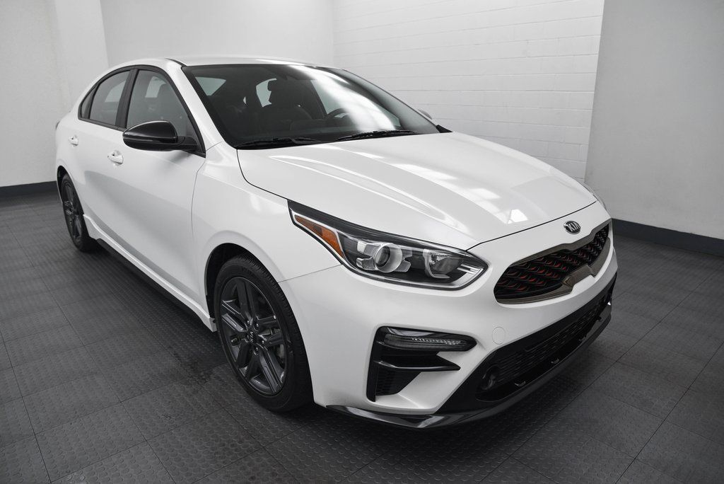 2021 Kia Forte GT-Line's photo