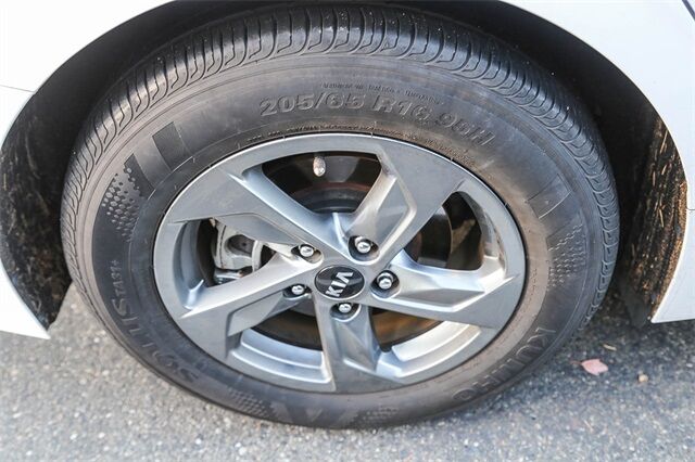 2021 Kia K5 LXS Tacoma WA 2021 Kia K5 LXS Tacoma WA