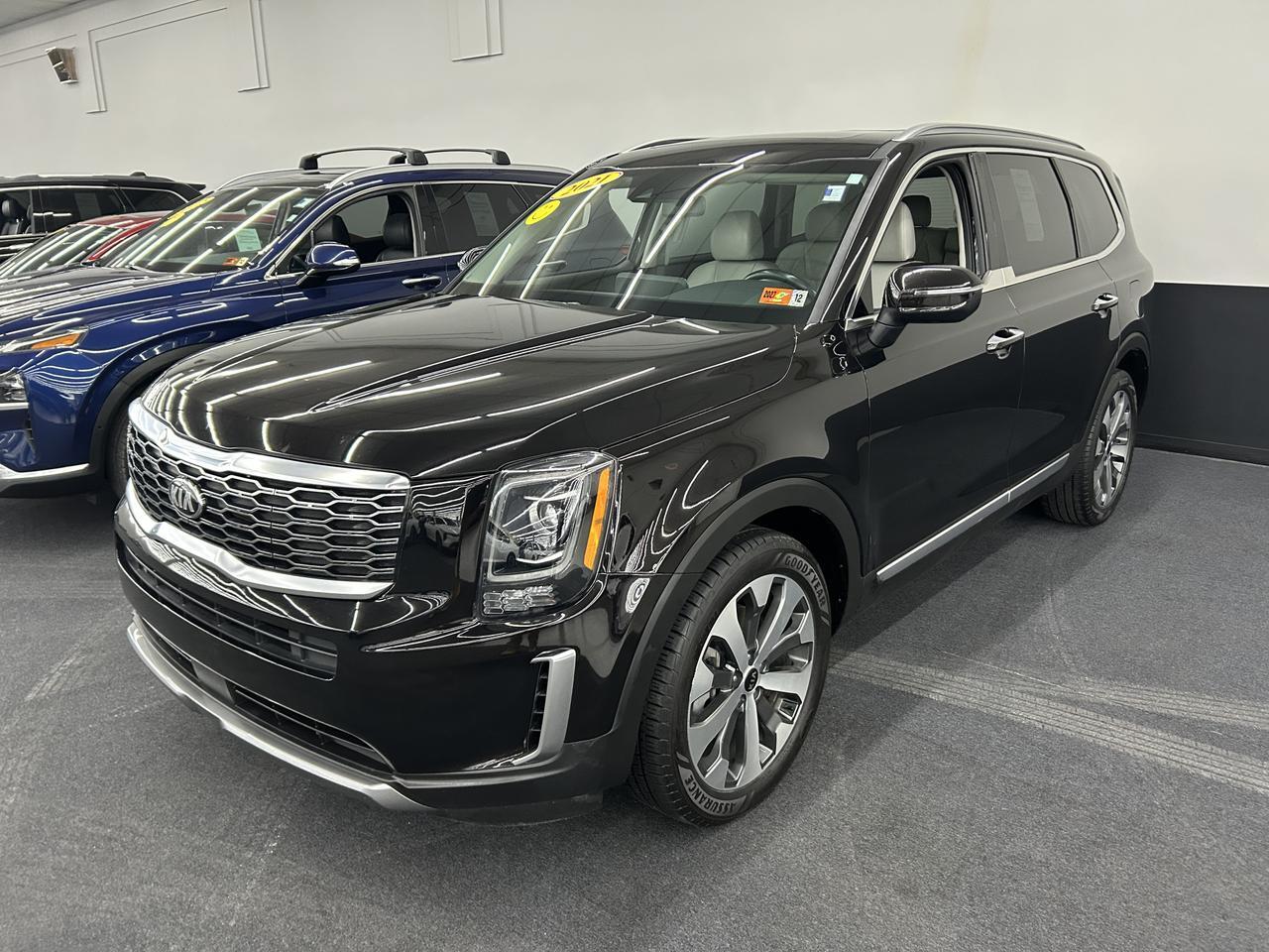 2021 Kia Telluride S's photo