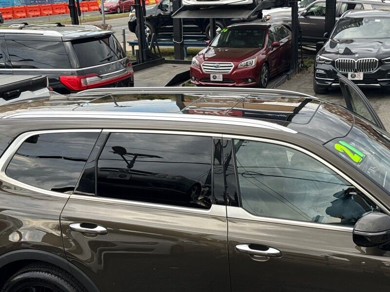 2021 Kia Telluride SX AWD w/ SX Prestige Package 2021 Kia Telluride SX AWD w/ SX Prestige Package