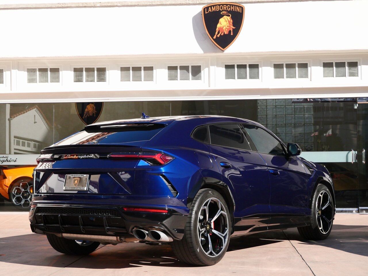 2021 Lamborghini Urus Base Base Lawrence KS