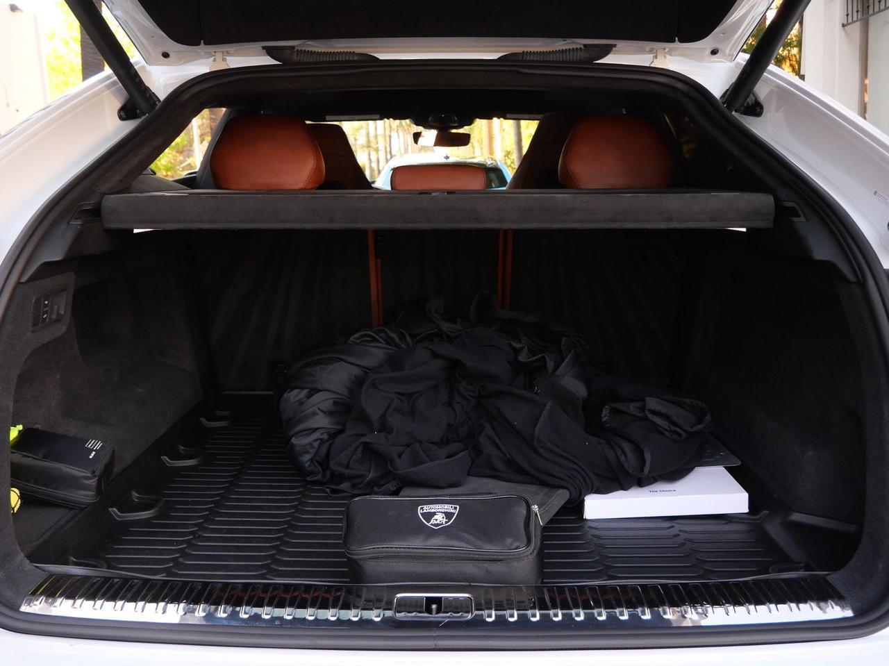 2021 Lamborghini Urus Base Base Lawrence KS