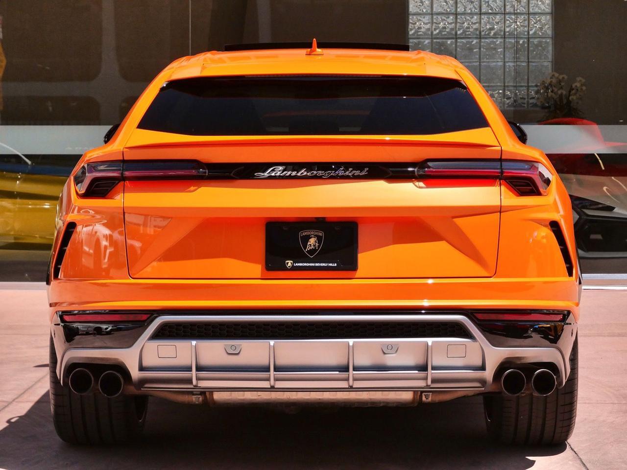 2021 Lamborghini Urus Base Base Lawrence KS
