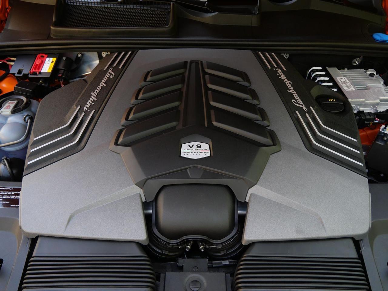 2021 Lamborghini Urus Base Base Lawrence KS