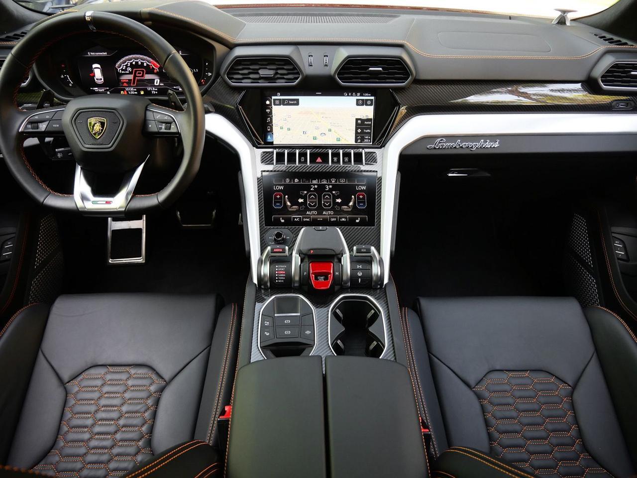 2021 Lamborghini Urus Base Base Lawrence KS