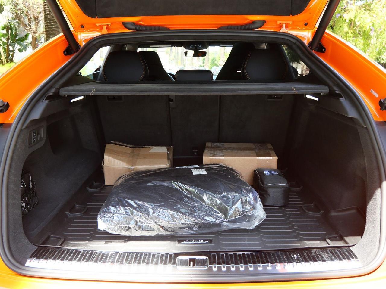 2021 Lamborghini Urus Base Base Lawrence KS