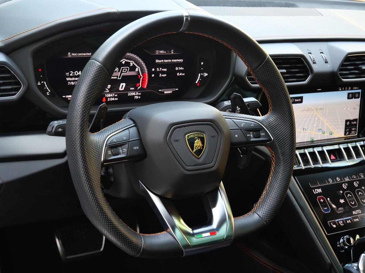 2021 Lamborghini Urus Base Base Lawrence KS