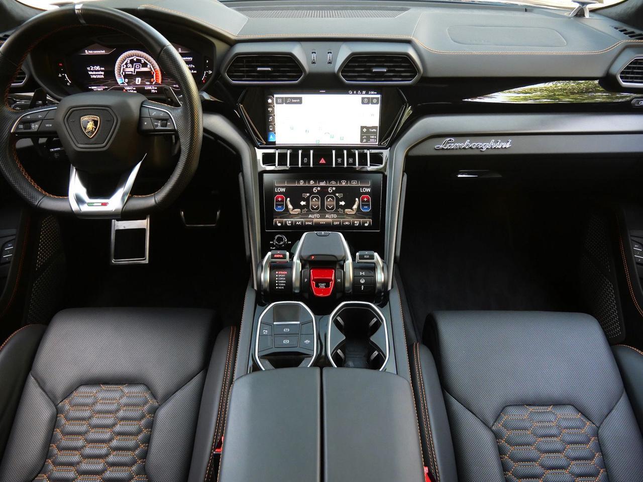 2021 Lamborghini Urus Base Base Lawrence KS