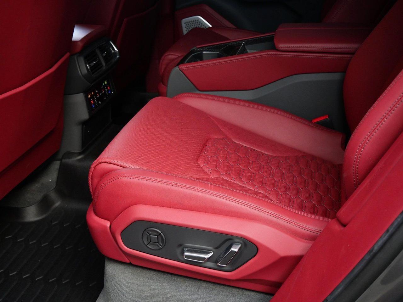 2021 Lamborghini Urus Base Base Lawrence KS