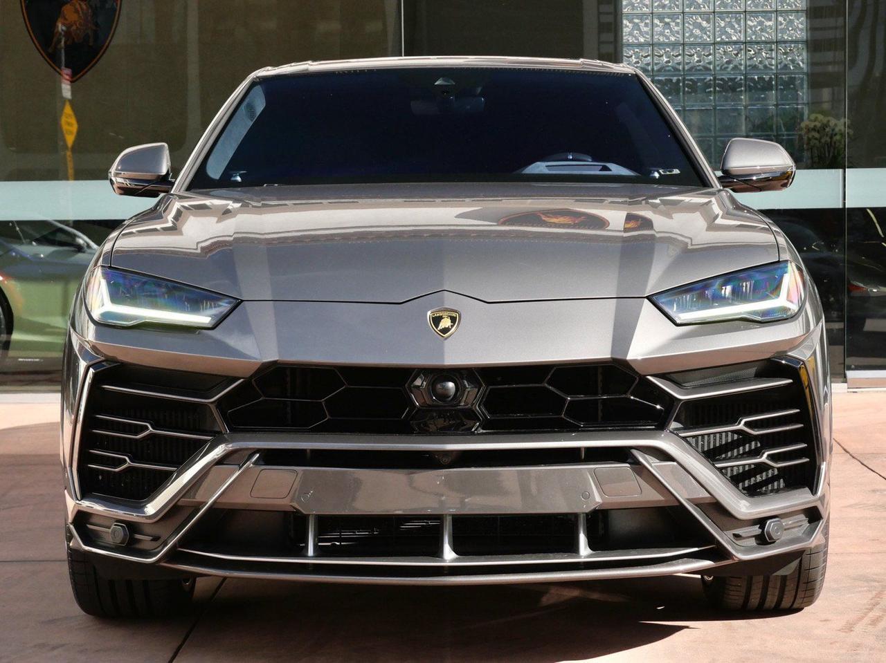 2021 Lamborghini Urus Base Base Lawrence KS