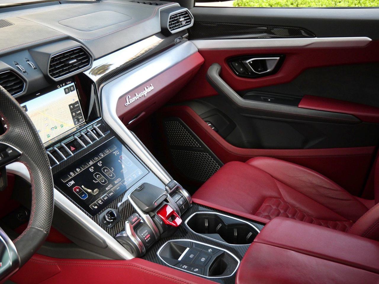 2021 Lamborghini Urus Base Base Lawrence KS