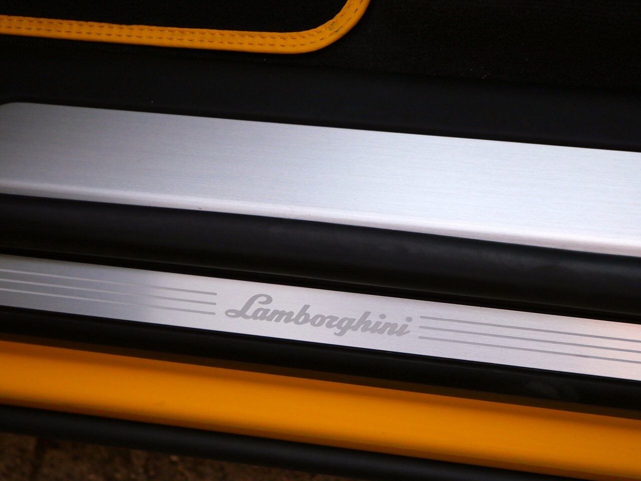 2021 Lamborghini Urus Pearl Capsule Pearl Capsule Lawrence KS
