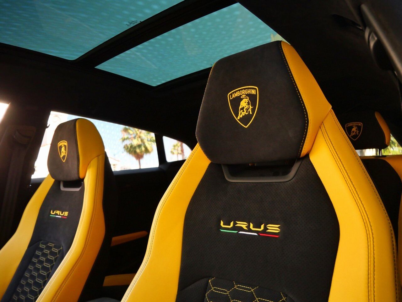 2021 Lamborghini Urus Pearl Capsule Pearl Capsule Lawrence KS