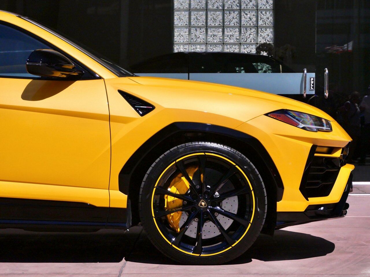 2021 Lamborghini Urus Pearl Capsule Pearl Capsule Lawrence KS