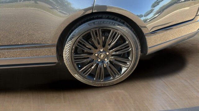 2021 Land Rover Range Rover P525 Westminster San Juan TX 2021 Land Rover Range Rover P525 Westminster San Juan TX