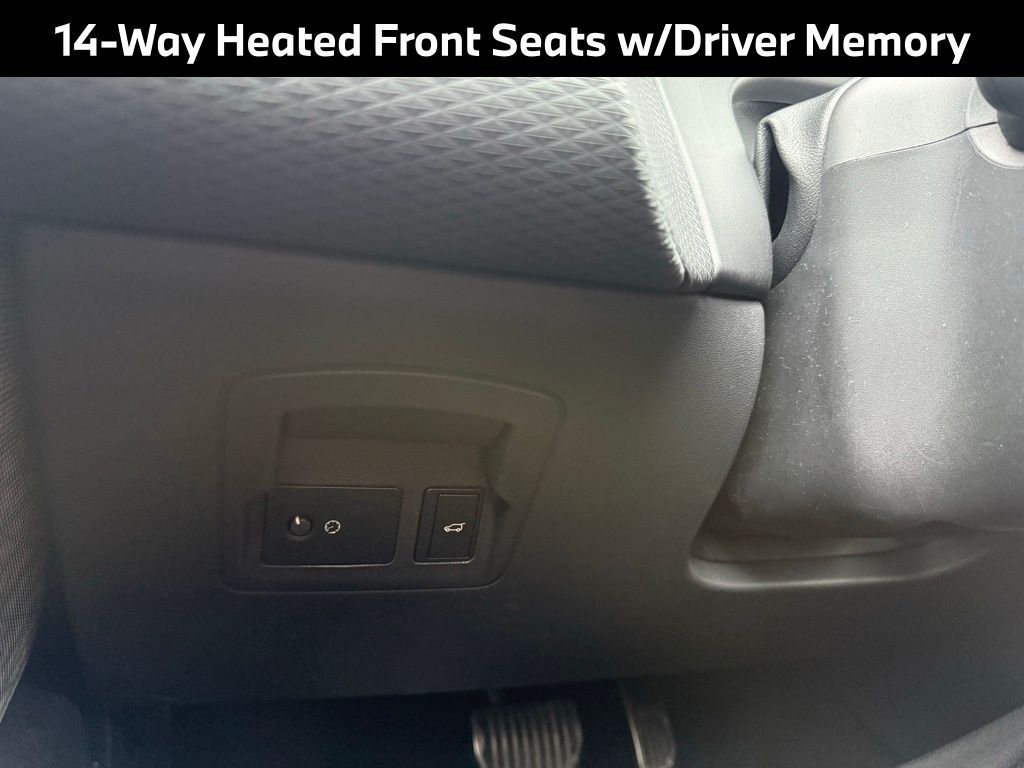 2021 Land Rover Range Rover Velar P250 R-Dynamic S