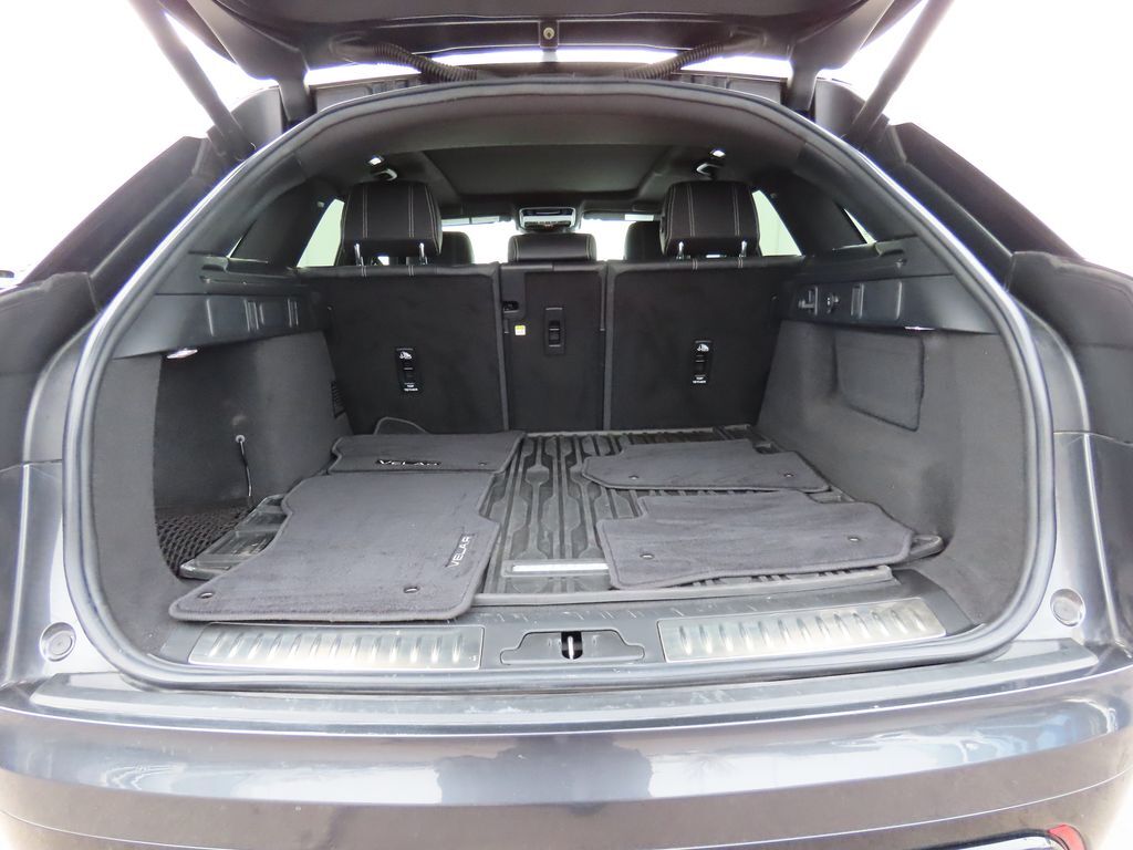 2021 Land Rover Range Rover Velar P250 R-Dynamic S