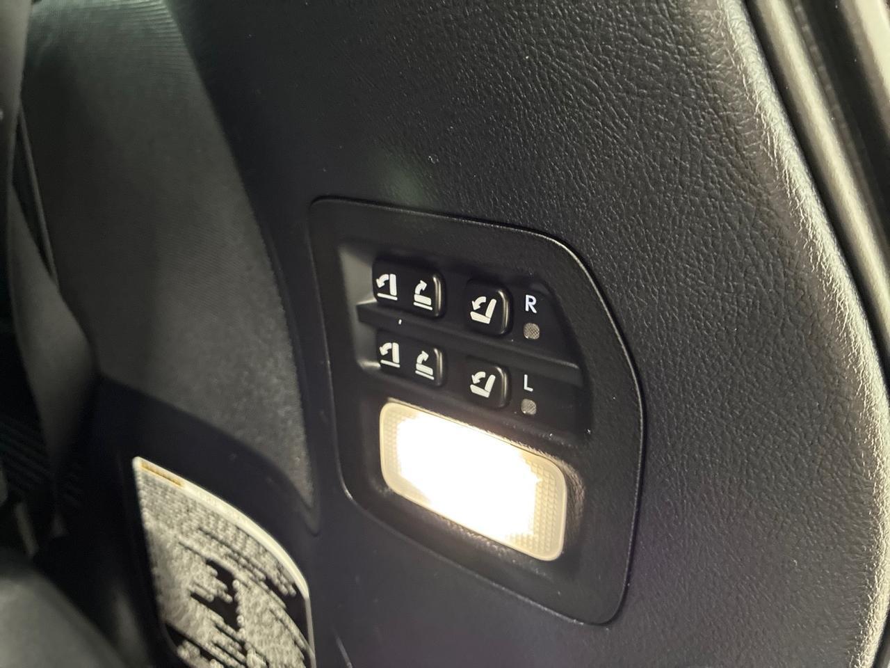 2021 Lexus LX570 Luxury Pkg, ML Sound, HUD, Cool Box, Rear Entertainment Houston TX 2021 Lexus LX570 Luxury Pkg, ML Sound, HUD, Cool Box, Rear Entertainment Houston TX