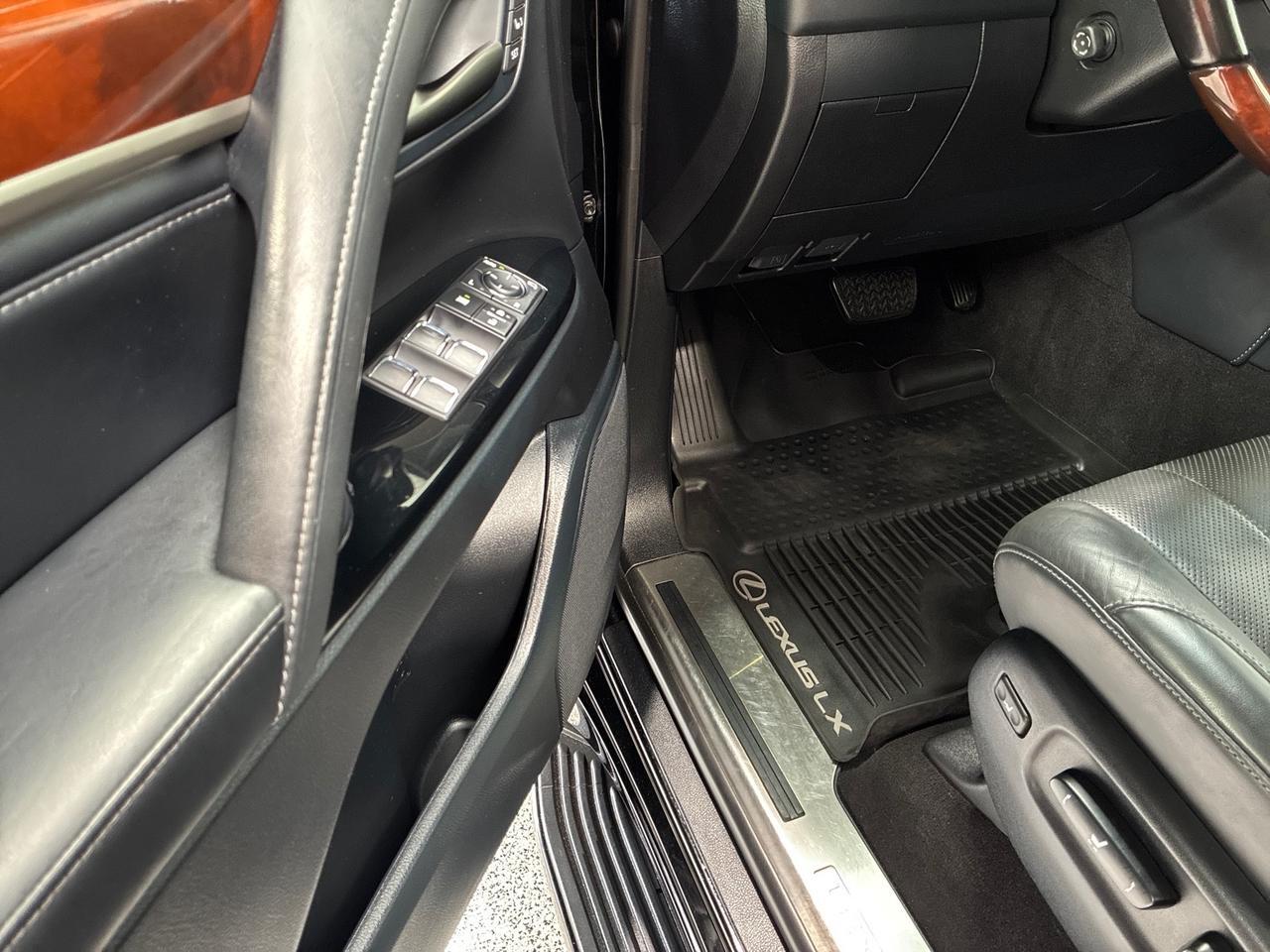 2021 Lexus LX570 Luxury Pkg, ML Sound, HUD, Cool Box, Rear Entertainment Houston TX 2021 Lexus LX570 Luxury Pkg, ML Sound, HUD, Cool Box, Rear Entertainment Houston TX