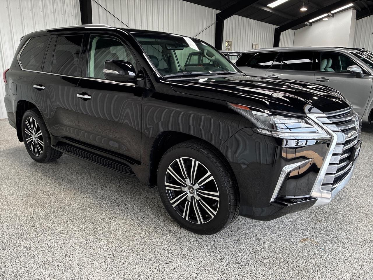 2021 Lexus LX570 Luxury Pkg, ML Sound, HUD, Cool Box, Rear Entertainment Houston TX 2021 Lexus LX570 Luxury Pkg, ML Sound, HUD, Cool Box, Rear Entertainment Houston TX