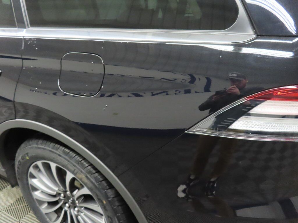 2021 Lincoln Aviator Reserve AWD Fond du Lac WI 2021 Lincoln Aviator Reserve AWD Fond du Lac WI