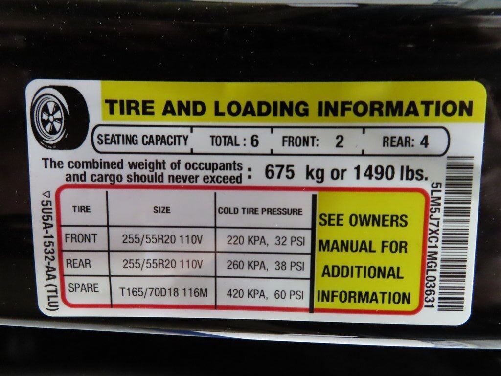 2021 Lincoln Aviator Reserve AWD Fond du Lac WI 2021 Lincoln Aviator Reserve AWD Fond du Lac WI