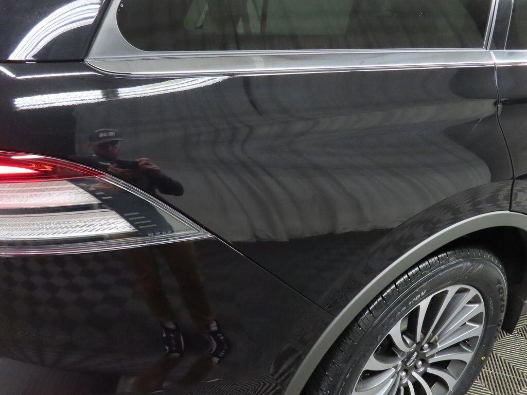 2021 Lincoln Aviator Reserve AWD Fond du Lac WI 2021 Lincoln Aviator Reserve AWD Fond du Lac WI