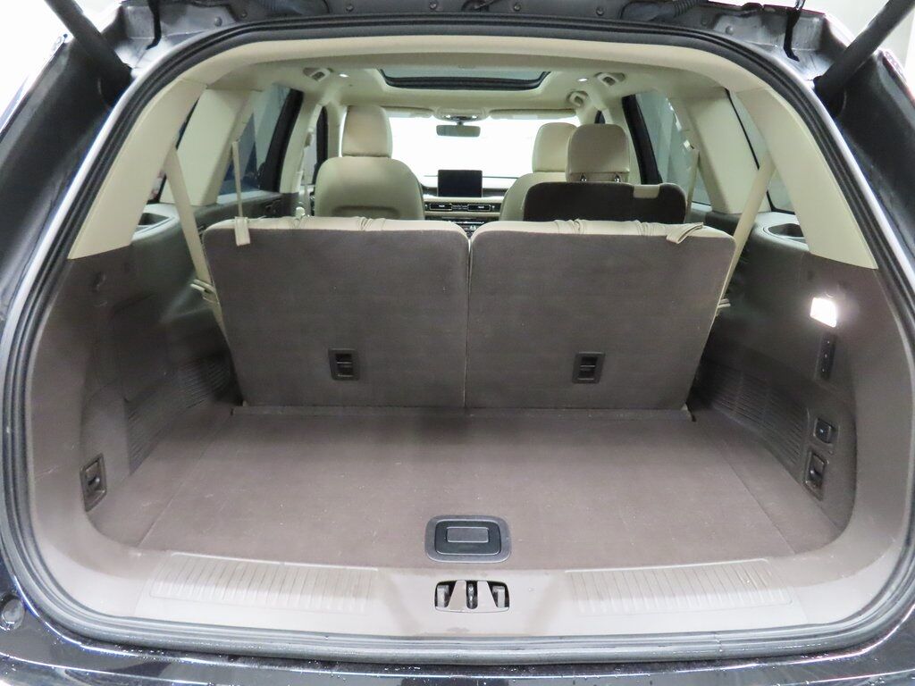 2021 Lincoln Aviator Reserve AWD Fond du Lac WI 2021 Lincoln Aviator Reserve AWD Fond du Lac WI