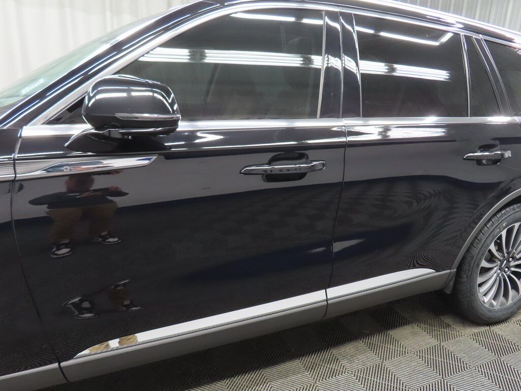 2021 Lincoln Aviator Reserve AWD Fond du Lac WI 2021 Lincoln Aviator Reserve AWD Fond du Lac WI