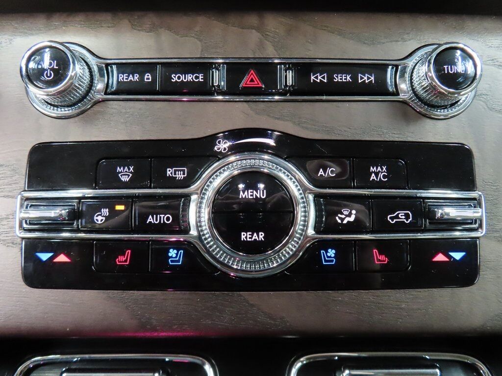 2021 Lincoln Aviator Reserve AWD Fond du Lac WI 2021 Lincoln Aviator Reserve AWD Fond du Lac WI