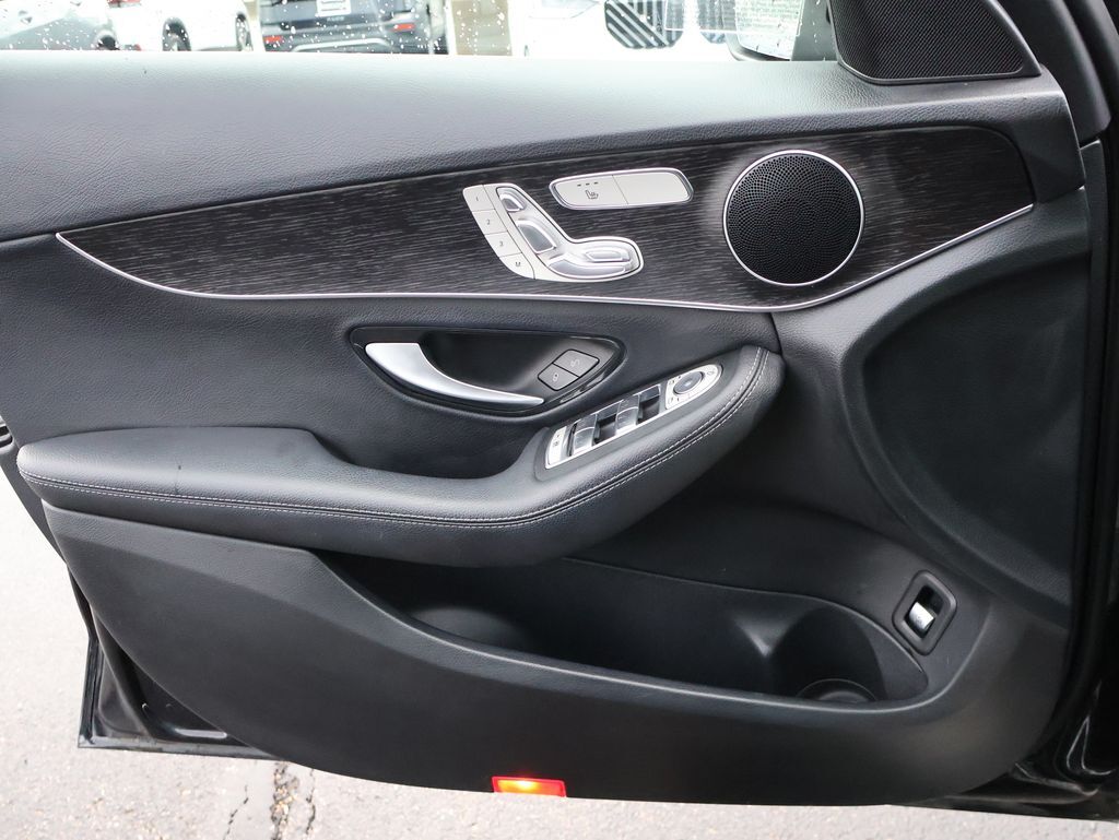 2021 Mercedes-Benz C-Class C 300