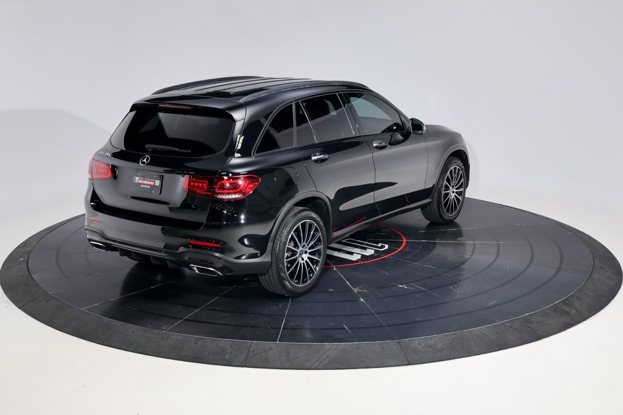 2021 Mercedes-Benz GLC GLC 300 2021 Mercedes-Benz GLC GLC 300
