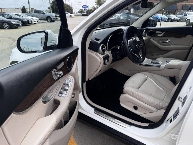 2021 Mercedes-Benz GLC GLC 300 Springfield IL 2021 Mercedes-Benz GLC GLC 300 Springfield IL