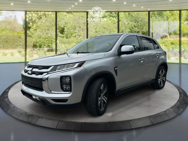 2021 Mitsubishi Outlander Sport ES's photo