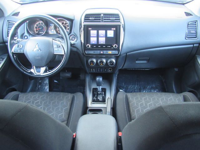 2021 Mitsubishi Outlander Sport 2.0 SE 2WD 2021 Mitsubishi Outlander Sport 2.0 SE 2WD