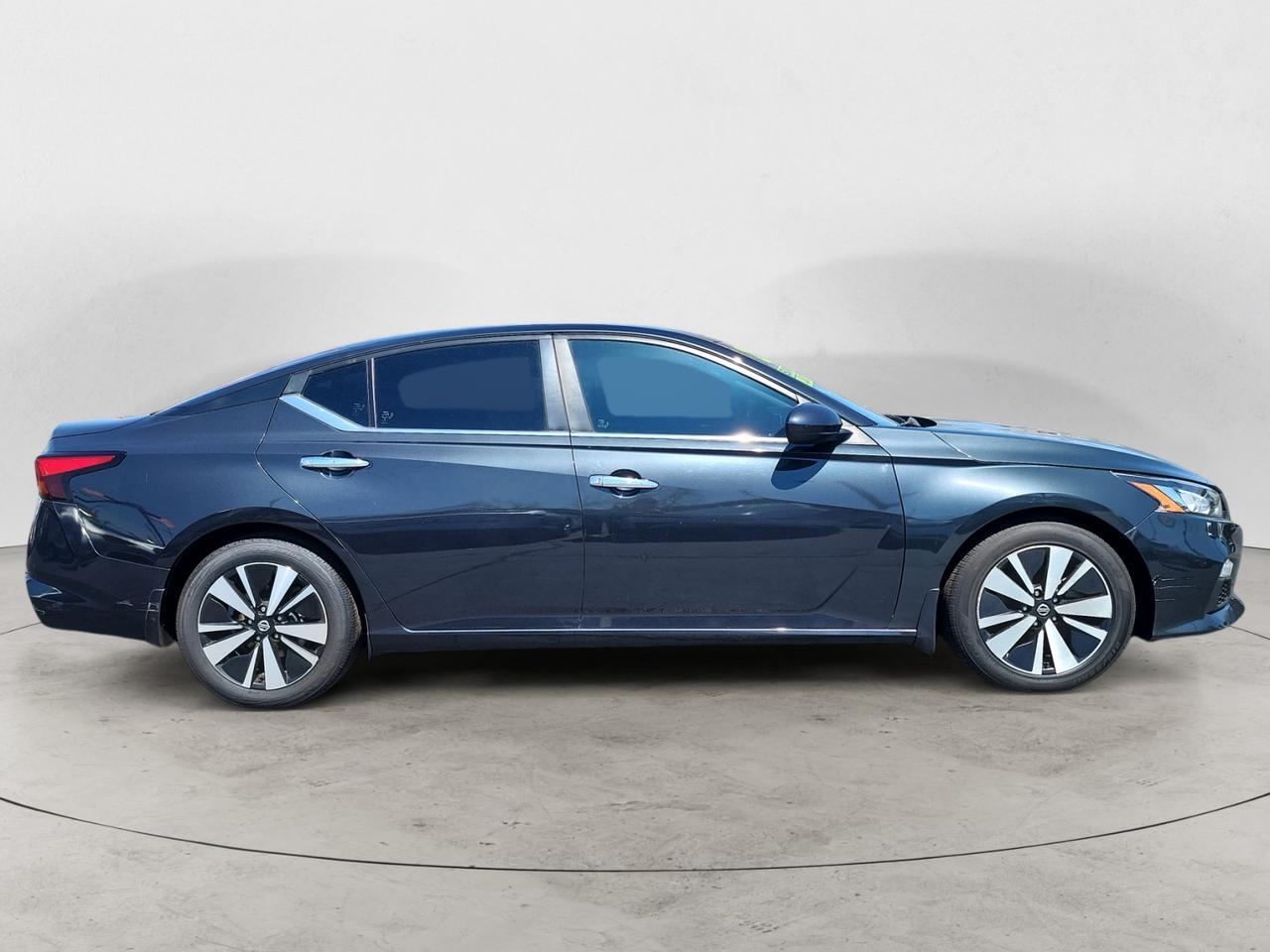 2021 NISSAN ALTIMA 2.5 SV Kansas City MO 2021 NISSAN ALTIMA 2.5 SV Kansas City MO