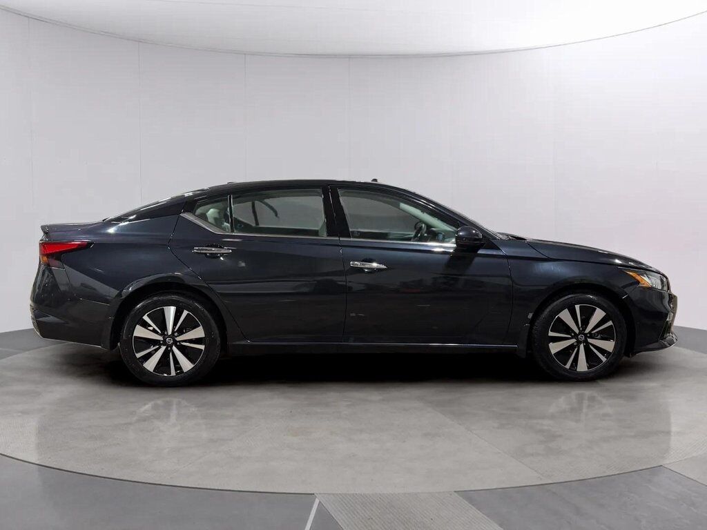 2021 Nissan Altima 2.5 SL