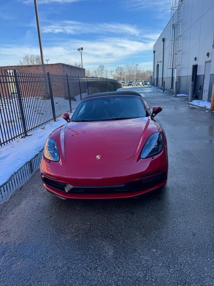 2021 Porsche 718 GTS's photo