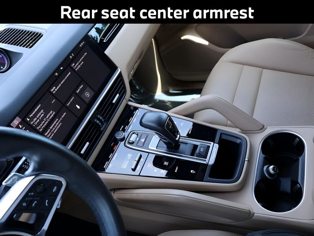 2021 Porsche Cayenne Base