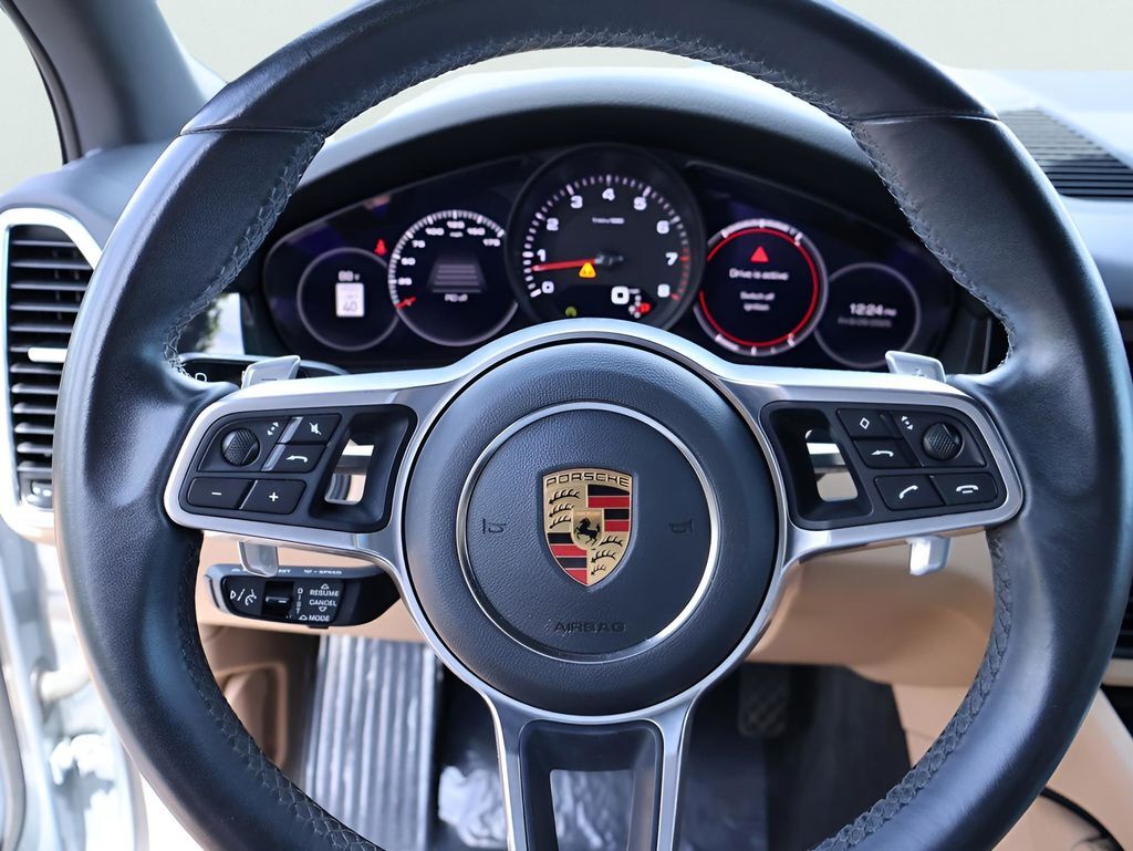 2021 Porsche Cayenne Base