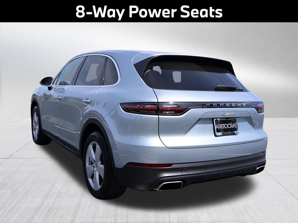 2021 Porsche Cayenne Base