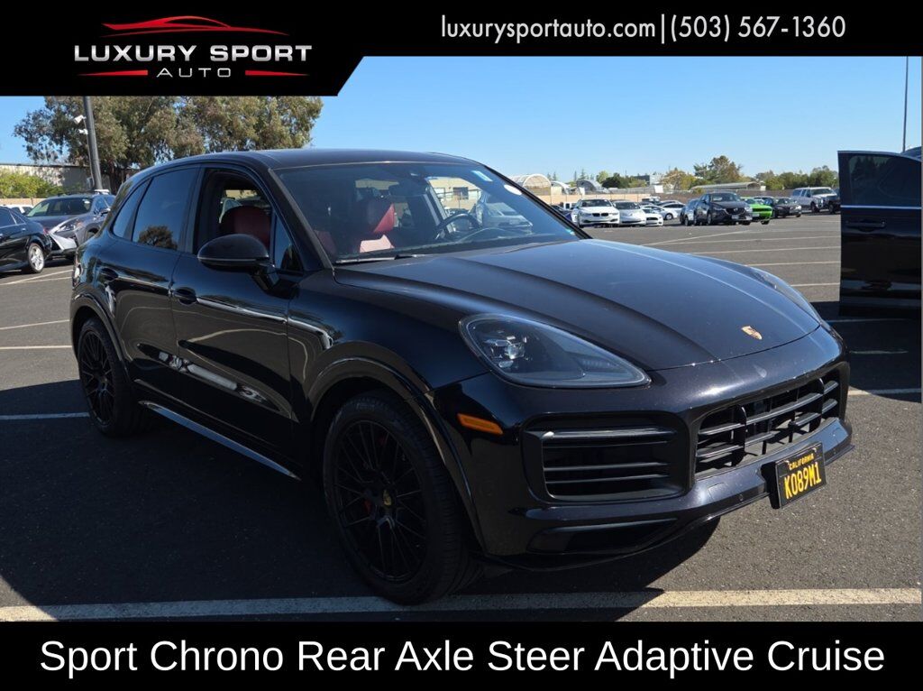 2021 Porsche Cayenne GTS 2021 Porsche Cayenne GTS