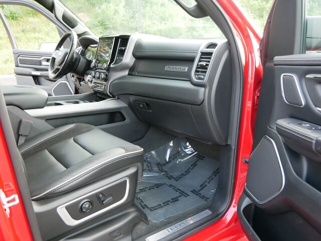 2021 RAM 1500 Laramie St. Paul MN
