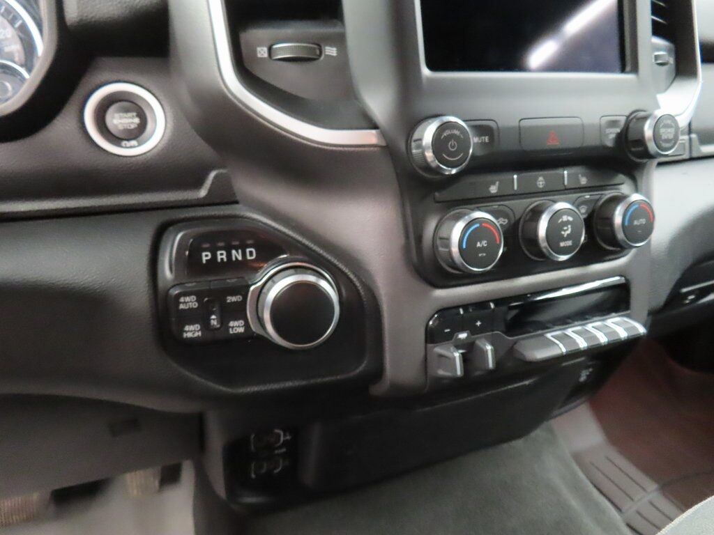 2021 Ram 1500 4x4 Crew Cab Big Horn Fond du Lac WI 2021 Ram 1500 4x4 Crew Cab Big Horn Fond du Lac WI