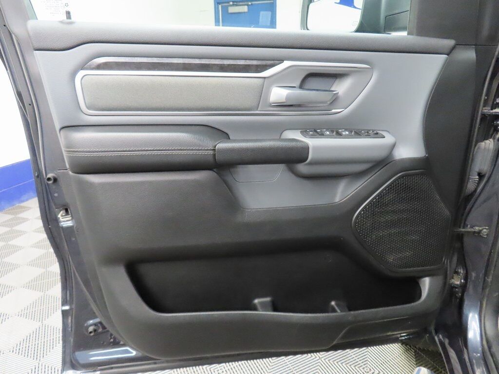 2021 Ram 1500 4x4 Crew Cab Big Horn Fond du Lac WI 2021 Ram 1500 4x4 Crew Cab Big Horn Fond du Lac WI