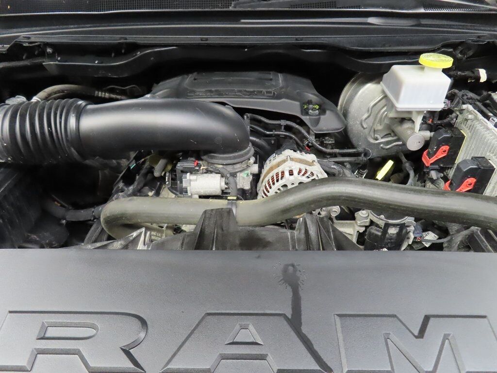 2021 Ram 1500 4x4 Crew Cab Big Horn Fond du Lac WI 2021 Ram 1500 4x4 Crew Cab Big Horn Fond du Lac WI