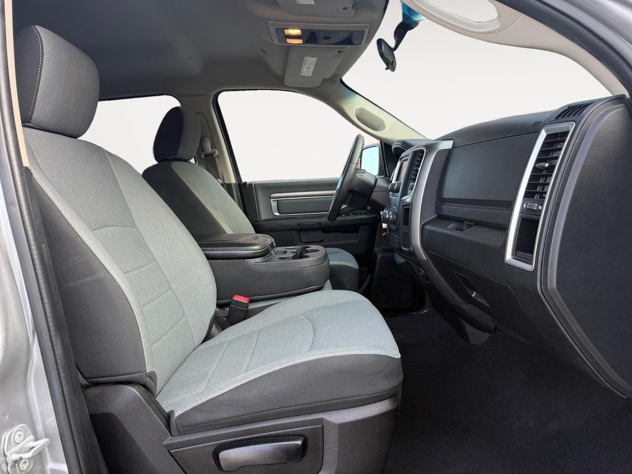 2021 Ram 1500 Classic SLT, BACKUP CAMERA, POWER AND HEATED MIRRORS, BLUETOOTH, 4X4, LIFT KIT, BED LINER, TOW PACKAGE, KEYLESS ENTRY, CLEAN CARFAX, TRUCKS THIS CLEAN DONT LAST LONG! Norfolk VA 2021 Ram 1500 Classic SLT, BACKUP CAMERA, POWER AND HEATED MIRRORS, BLUETOOTH, 4X4, LIFT KIT, BED LINER, TOW PACKAGE, KEYLESS ENTRY, CLEAN CARFAX, TRUCKS THIS CLEAN DONT LAST LONG! Norfolk VA